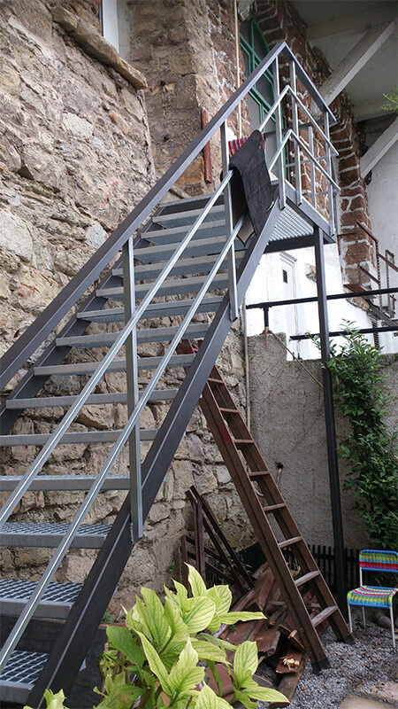 escaleras-metalicas-2